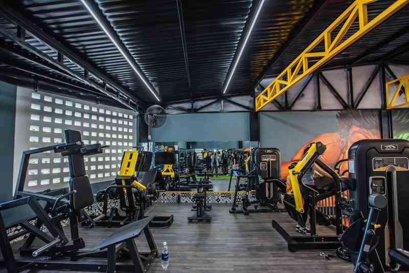 Yêu cầu về sàn của phòng gym cần được thiết kế bằng phẳng